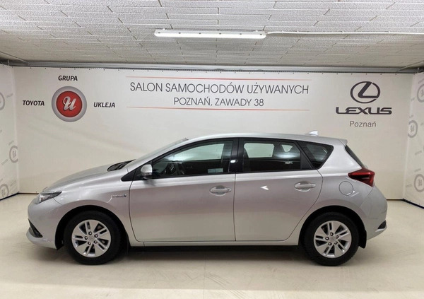 Toyota Auris cena 64900 przebieg: 49957, rok produkcji 2017 z Lipiany małe 154